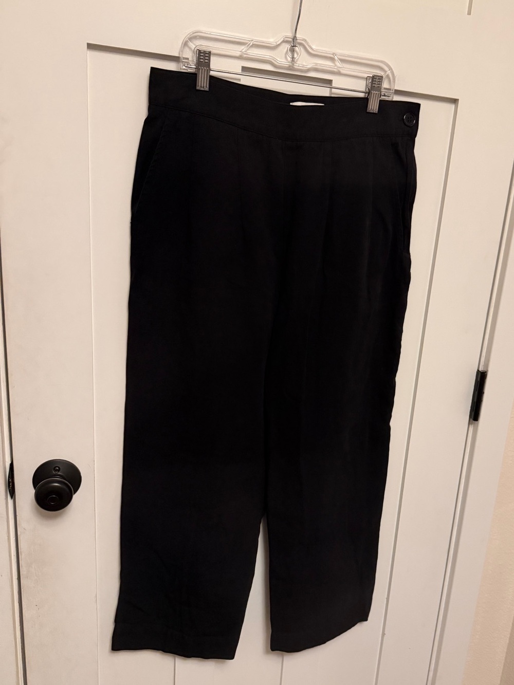 Molly Bracken high-waisted black trousers pants straight tapered leg pleated M